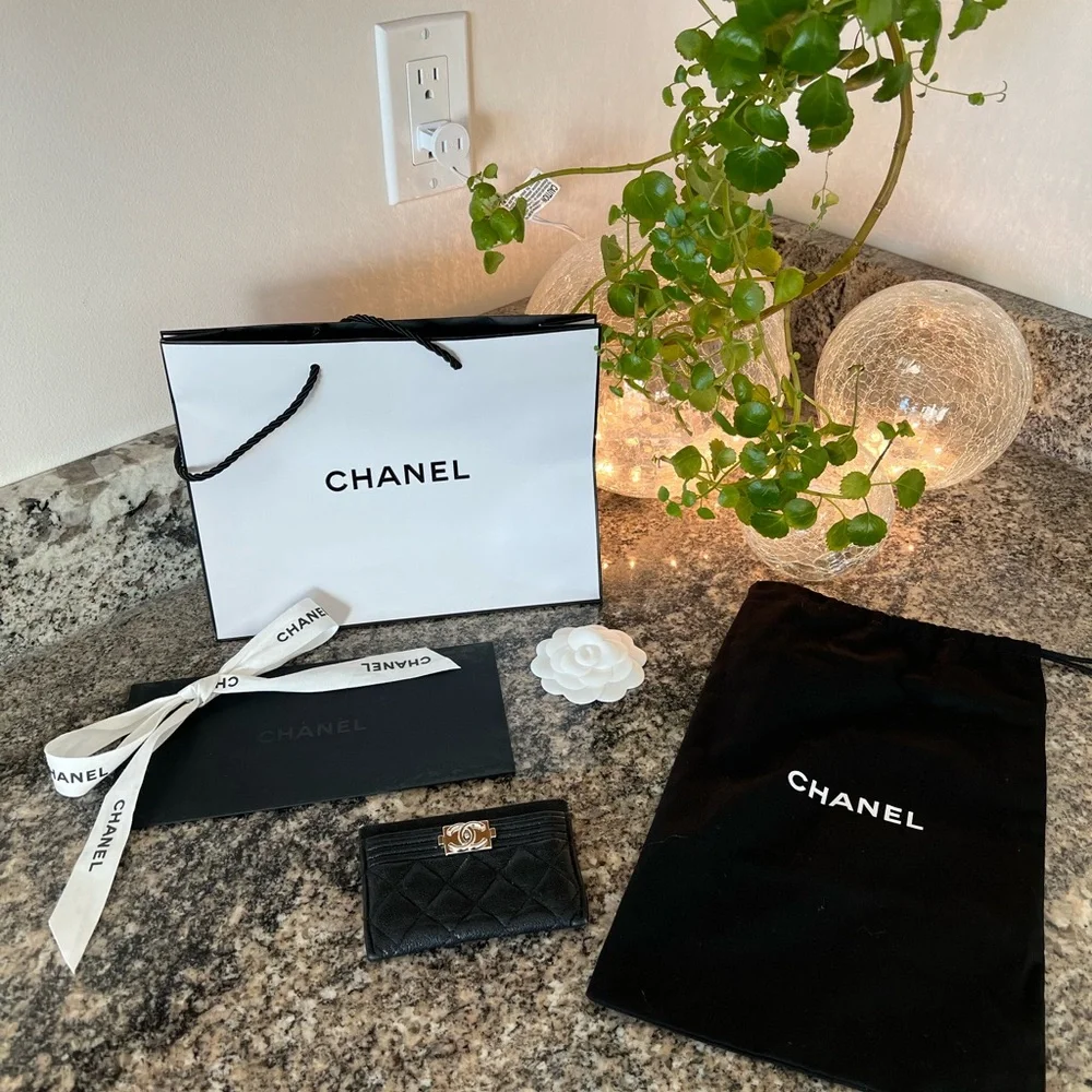 Chanel Black Quilted Caviar Boy Card Holder